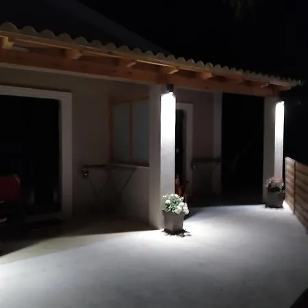 Manganas Apartamento *